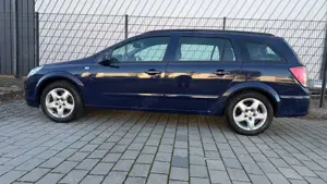 Opel Astra H 1.9 CDTI AUTOMATIK TÜV,45.000KM,KLIMA Bild 5