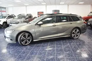 Opel Insignia 2,0 CDTI Aut. Navi AHK 4x4 Leder PDC