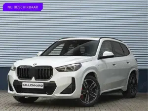 BMW X1 sDrive18i M-Sport Pro - Pano - AHK - Driving