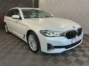 BMW 520 d Touring*LUXURY LINE*LED-HARMAN-MEMO-R.KAM