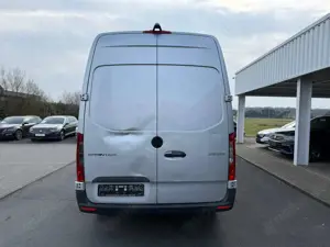 Mercedes-Benz Sprinter III HKa 315 CDI RWD 2,0 Ltr. - 110 kW CDI KAT Bild 5