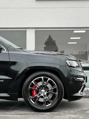 Jeep Grand Cherokee Bild 3