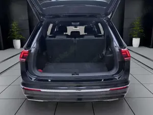Volkswagen Tiguan Allspace 2.0 TDI DSG 4M R-LINE STDHZG KAM Bild 4