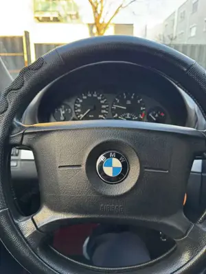 BMW 318 318i Touring- Neu TÜV 2027