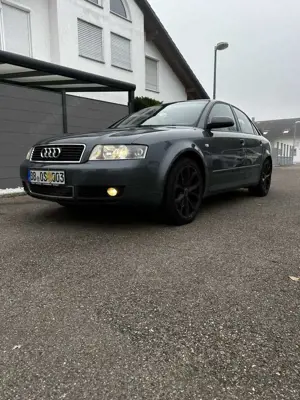 Audi A4 Bild 2