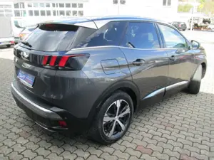 Peugeot 3008 Bild 2