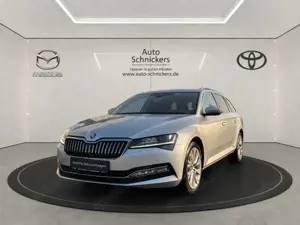 Skoda Superb Combi Style 4x4+360°CAM+AHK !!