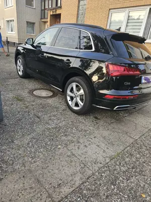 Audi Q5 quattro sport