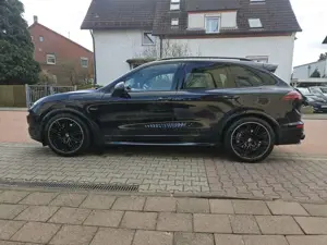 Porsche Cayenne Bild 2
