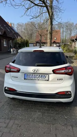 Hyundai i20 blue 1.0 T-GDI Style Bild 4
