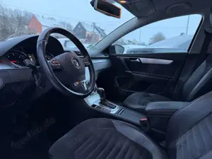 Volkswagen Passat Variant Highline BlueMotion - Automatik Bild 5