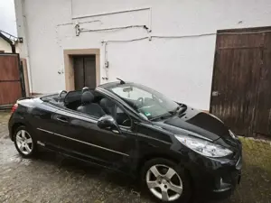 Peugeot 207 Cabrio 1.6 benzin EZ 2014.Sehr Geflecht