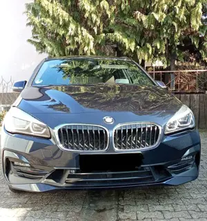 BMW 218 d SportLine*Leder,HUD,Pano,AHK,LED* VOLL+ Garantie