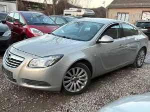 Opel Insignia A Lim. Edition-Automatik-ALU-LIMOSINE