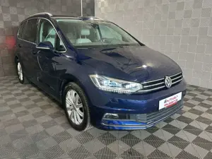 Volkswagen Touran 1.5 TSI*HIGHLINE*LED-7.STZ-PANO-AHK-ACC