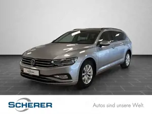 Volkswagen Passat Variant 1.5 TSI Business DSG NAVI AHK APP