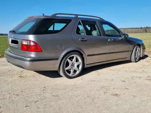 Saab 9-5 9-5 Kombi 2.3 Turbo Aero / Troll (original Hirsch Performance mit 280 PS)