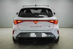CUPRA Leon Sportstourer ST 2,0 TSI DSG 4x4 VZ - LAGER 245 ... Bild 4