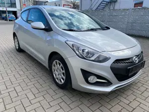 Hyundai i30 Coupe Design. Aus-1 Hand, Top Zustand.