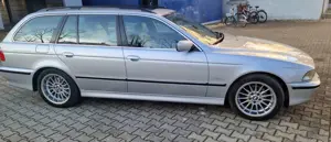 BMW 530 5er 530d touring