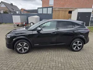 Nissan Qashqai 1.3 DIG-T MHEV Xtronic N-Connecta Bild 2