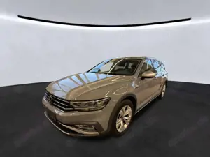 Volkswagen Passat Variant Alltrack 2.0 TDI DSG 4M AHK+LED+ACC Bild 2