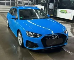 Audi A4 50 TDI quattro S line AHK Stdhzg LED Leder AID