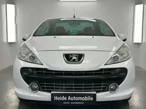 Peugeot 207 Bild 2