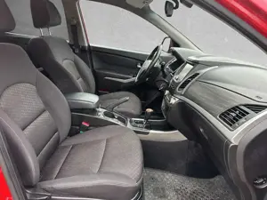 SsangYong Korando 2.2 e-XDi 4WD Automatik Quartz Bild 3