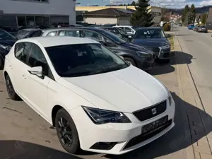 SEAT Leon Style*NEU*TÜV*NAVI*1.4* Tempomat* Bild 3