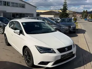 SEAT Leon Style*NEU*TÜV*NAVI*1.4* Tempomat* Bild 4