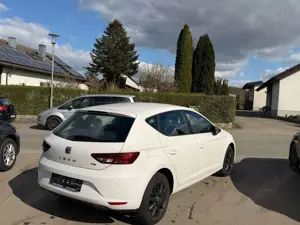 SEAT Leon Style*NEU*TÜV*NAVI*1.4* Tempomat* Bild 5