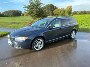 Volvo V70 V70 2.4D Aut. 5 Zyl.
