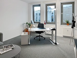 Meetings, Zusammenarbeit in unseren professionellen Business Center in Spaces Breite Straße Bild 4
