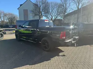 Dodge RAM 1500 SLT Classic 5.7 V8 4x4 unfallfrei 1.HD Bild 5
