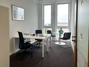 Meetings, Arbeit und Zusammenarbeit in unseren professionellen Business Center in Regus Waidmarkt Bild 3