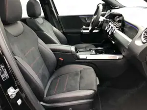 Mercedes-Benz GLB 220 d 4MATIC AMG+MBUX+Burm+MBeam+Night+AHK Bild 3
