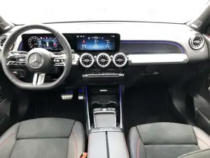 Mercedes-Benz GLB 220 d 4MATIC AMG+MBUX+Burm+MBeam+Night+AHK Bild 4