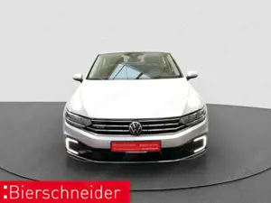 Volkswagen Passat Lim. 1.4 TSI DSG GTE 18 ACC AHK LED CAM Bild 3