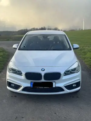 BMW 218