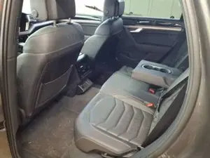 Volkswagen Touareg 3.0 V6 TDI R-Line 4Motion Navi AHK IQ.LI Bild 4