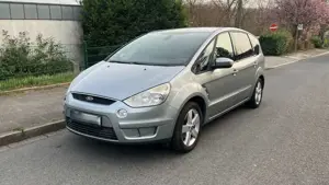 Ford S-Max 2.0 TDCi 7 Sitz