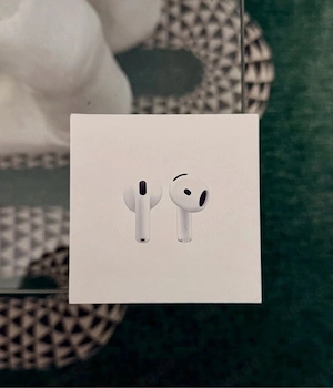 Air Pods 4 neu