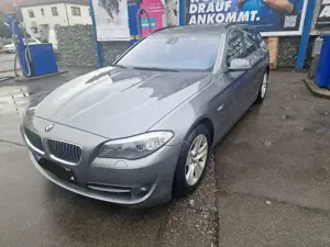 BMW 520 520i Touring Bild 2