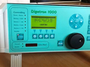DIGETRON 1000 Frequenzgenerator