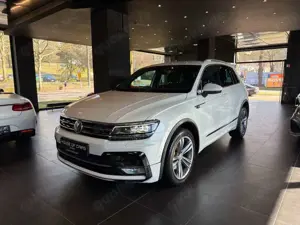 Volkswagen Tiguan R-Line 4Motion*Virtual*Dynaudio*Kamera