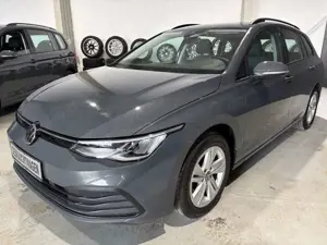 Volkswagen Golf VIII Variant 1.0 TSI Life*LED*Navi*SHZ*