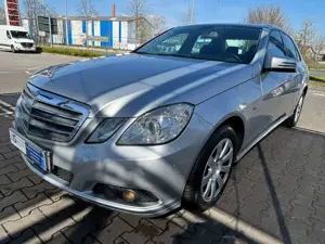 Mercedes-Benz E 200 E 200 CDI BlueEfficiency