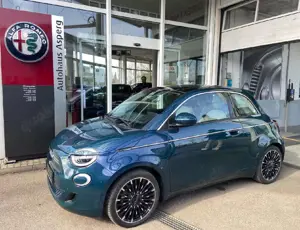 Fiat 500e La Prima