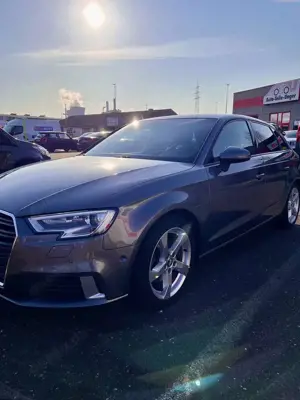 Audi A3 Audi A3 TFSI S TRONIC SPORTBACK 8VA SPORT NAVI XEN